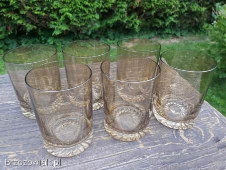 Szklanki niskie szkło iryzowane opalizujące miodowe PRL vintage zestaw 6 sztuk.