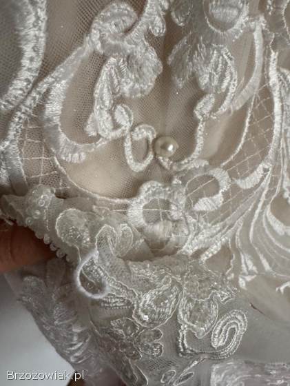 Suknia sukienka ślubna syrenka rybka beżowa,  ivory tren Essence of Australia