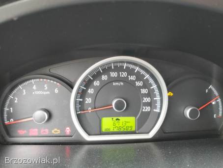 Kia Sportage 2.  0 2008