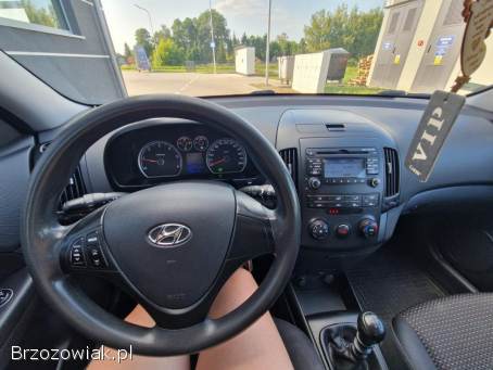 Hyundai i30 1.  7 CRDI kombi 2008