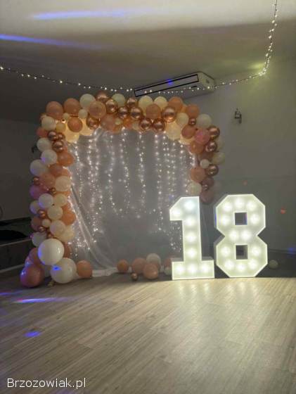 Cyfry na 18 urodziny