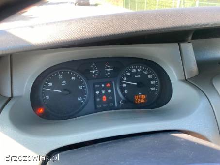 Opel VIVARO -  Zabudowa,  Hak