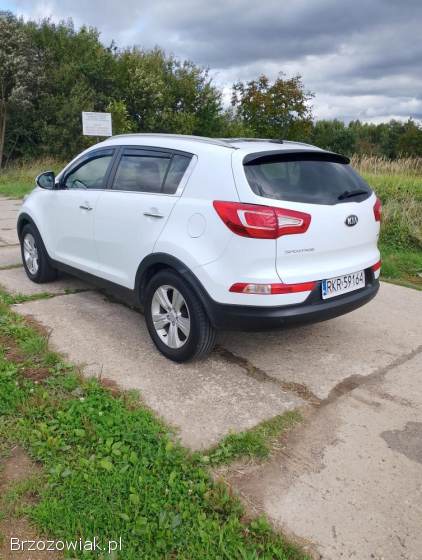 Kia Sportage 1.  7 CRDi 2013