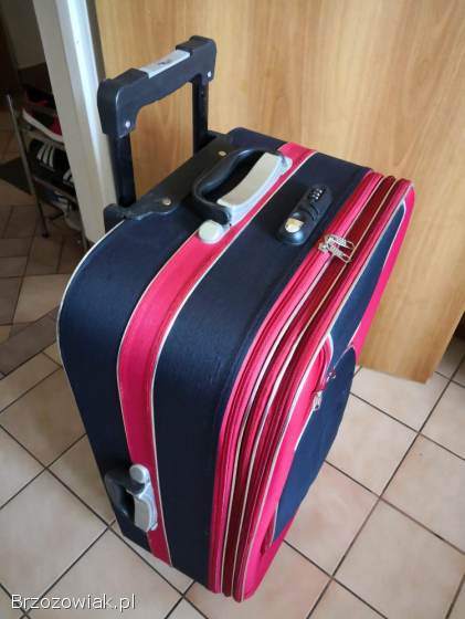 Sprzedam walizkę turystyczną