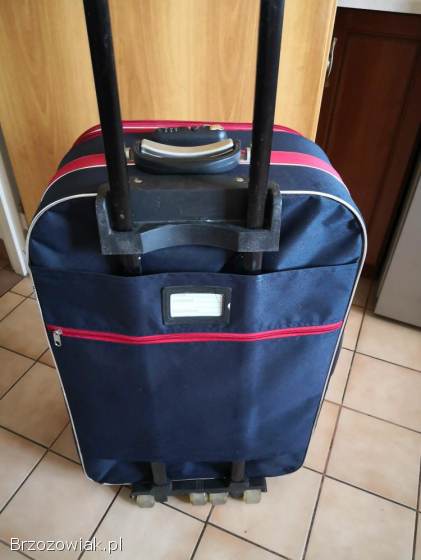 Sprzedam walizkę turystyczną