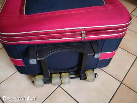 Sprzedam walizkę turystyczną