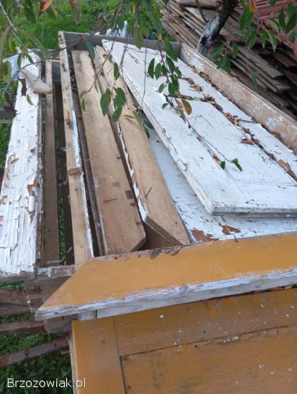 Stare drzwi drewniane