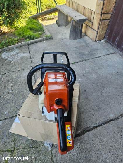 Pilarka Stihl 023 2.  7km