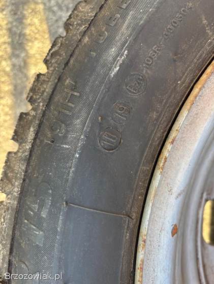 Felgi stalowe z oponami zimowymi 195/65/15