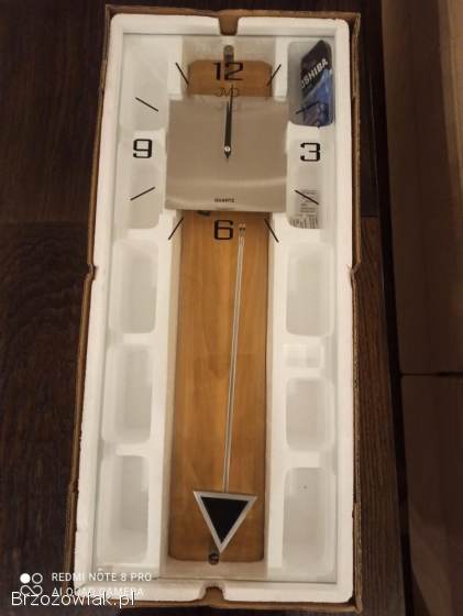 Zegar ścienny kwarcowy z wahadłem