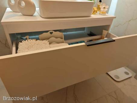 Szafka łazienkowa