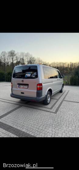 Wynajem Volkswagen Caravelle 2009r.  Wersja 9 osobowa