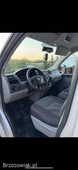 Wynajem Volkswagen Caravelle 2009r.  Wersja 9 osobowa