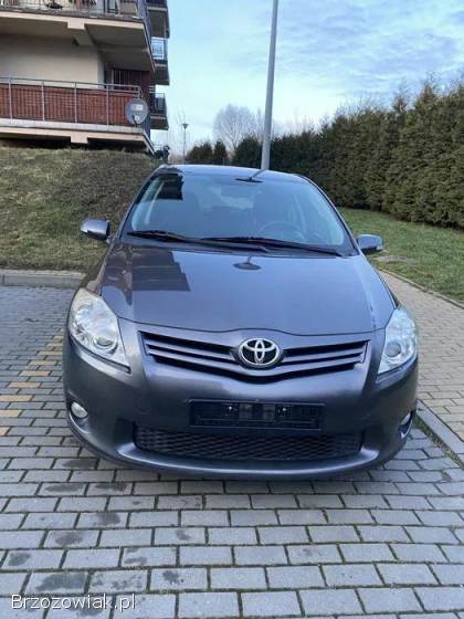 Toyota Yaris 2011
