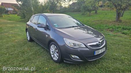 Opel Astra Astra J 2012 2012