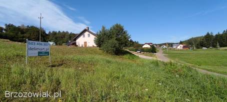 Piękna działka z WZ w malowniczej okolicy