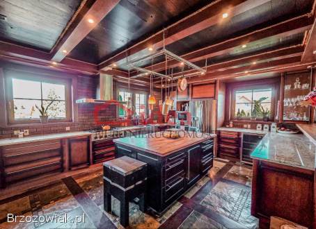 Dom z antresolą w Górkach