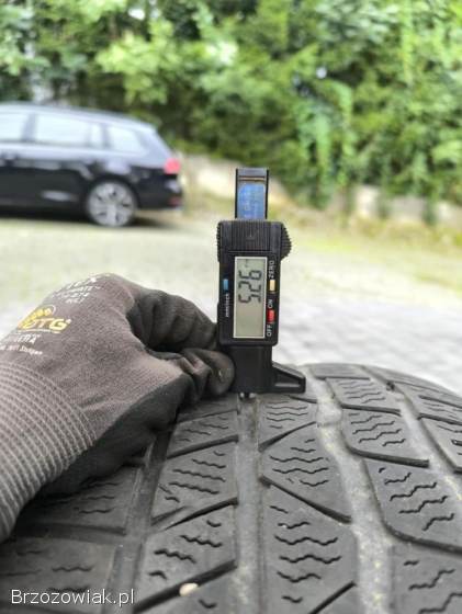 Opony zimowe 235/45R19 Continental ContiWinterContact