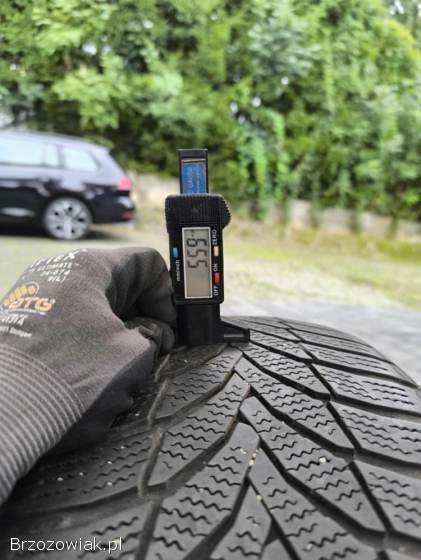 Opony zimowe 215/50R17 Nexen WinGuardSport2