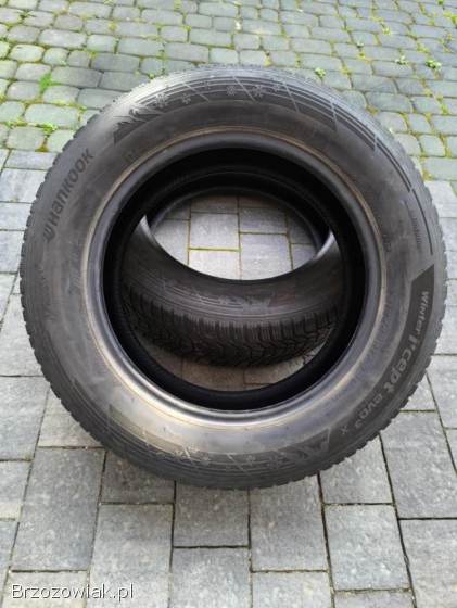 Opony zimowe 215/65R17 Hankook i cept evo3 z końca 2020r