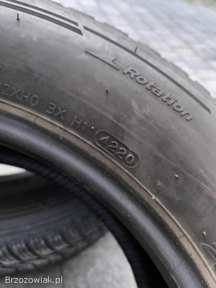 Opony zimowe 215/65R17 Hankook i cept evo3 z końca 2020r