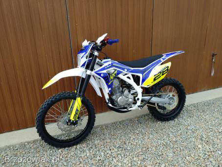 Cross Barton NXT 250 Pełnowymiarowy 18/21 Rozrusznik lampa 2000