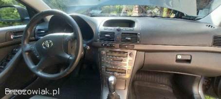 Toyota Avensis T25 2003