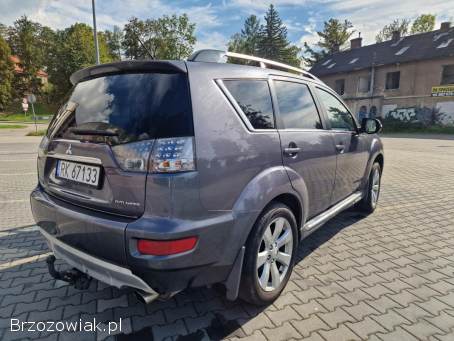 Mitsubishi Outlander 2011