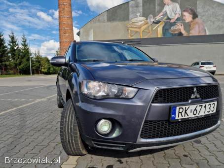 Mitsubishi Outlander 2011