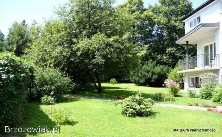 DOM IDEALNY POD INWESTYCJĘ W KROŚNE Z DUŻĄ DZIAŁKĄ 30 AR