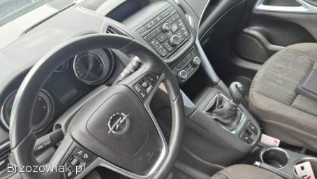 Opel Zafira 2014