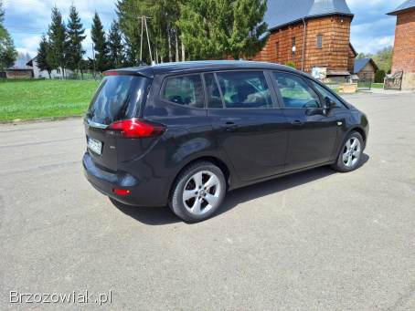 Opel Zafira C 2014