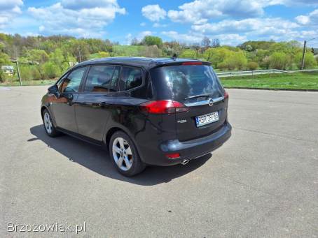 Opel Zafira C 2014