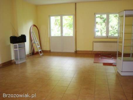 BUDYNEK dom mieszkalno -  usługowy