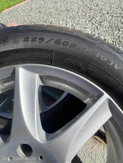 Koła felgi aluminiowe 17 KIA Hyundai 5x114,  3 Nowe opony Dębica Frigo