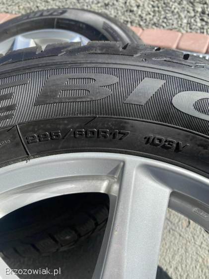 Koła felgi aluminiowe 17 KIA Hyundai 5x114,  3 Nowe opony Dębica Frigo