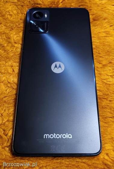 Motorola E22 używany