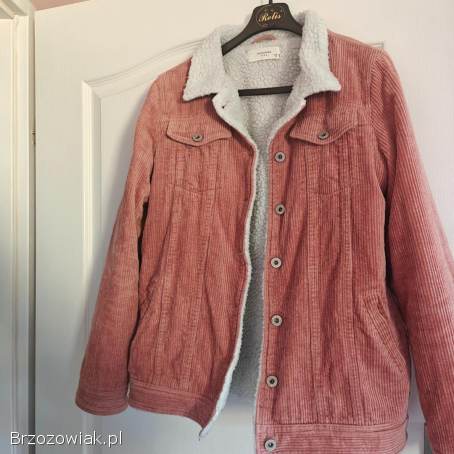 Krótka,  różowa kurtka z futerkiem