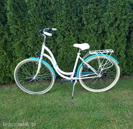 Rower miejski z koszykiem