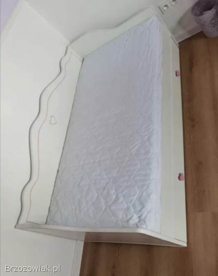 Łóżko z materacem dla dziewczynki 160x80