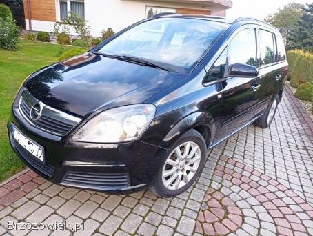 Opel Zafira B 2005