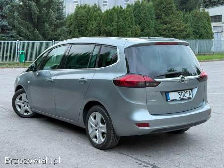 Opel Zafira Tourer  2012