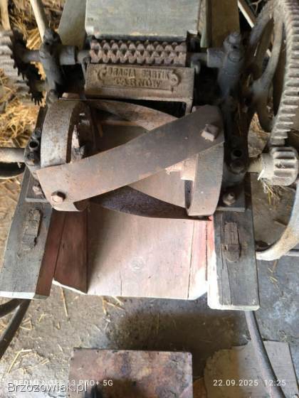 Sieczkarnia do cięcia słomy