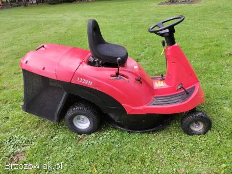 Traktorek kosiarka z koszem