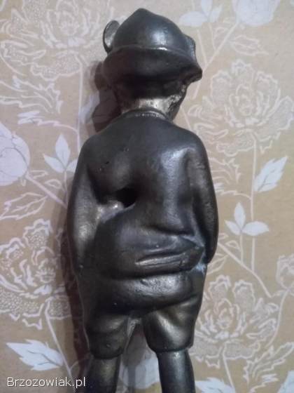 Figurka mosiężna tyrolski chłopiec mosiężna
